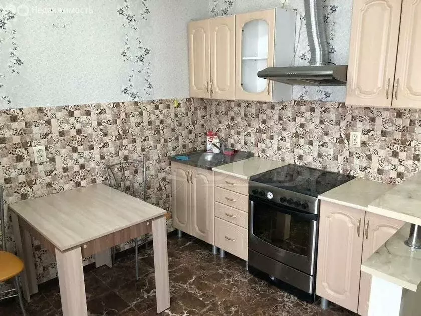 Квартира-студия: Тобольск, 15-й микрорайон, 36 (28 м) - Фото 1