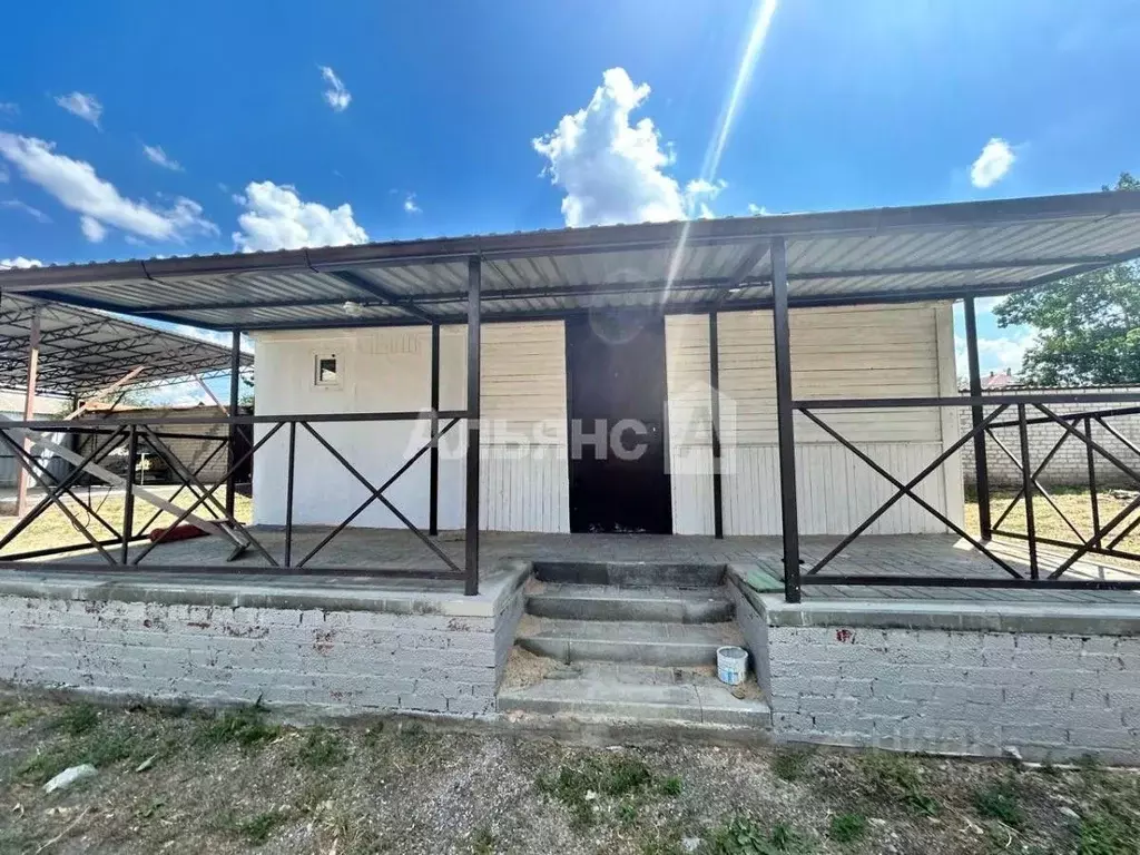 Дом в Ростовская область, Белая Калитва ул. Подтелкова (38 м) - Фото 1