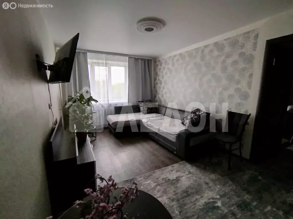 2-комнатная квартира: Омск, 2-я Казахстанская улица, 42 (41.1 м) - Фото 0