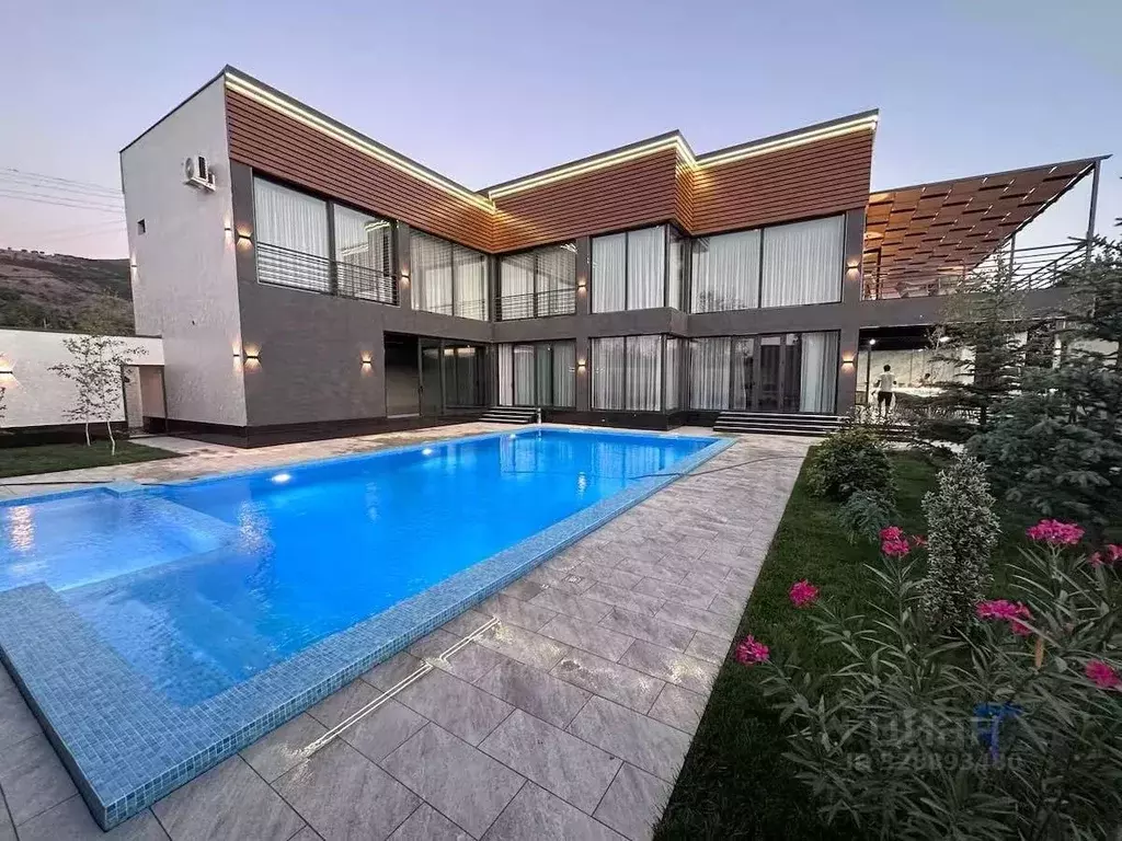 Дом в Краснодарский край, Сочи  (400 м) - Фото 1