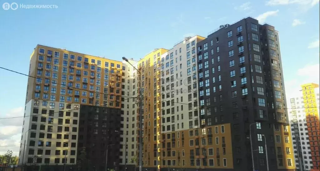 Квартира-студия: посёлок городского типа Боброво, Лесная улица, 22к1 ... - Фото 1