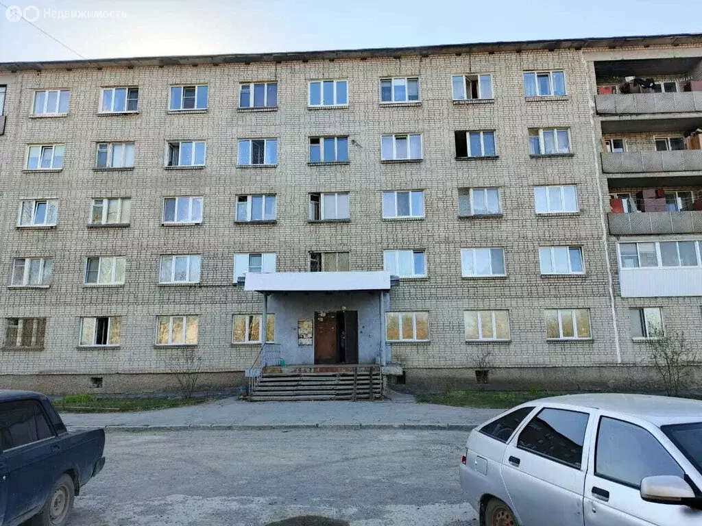Квартира-студия: Каменск-Уральский, улица 1 Мая, 27 (17.7 м) - Фото 0