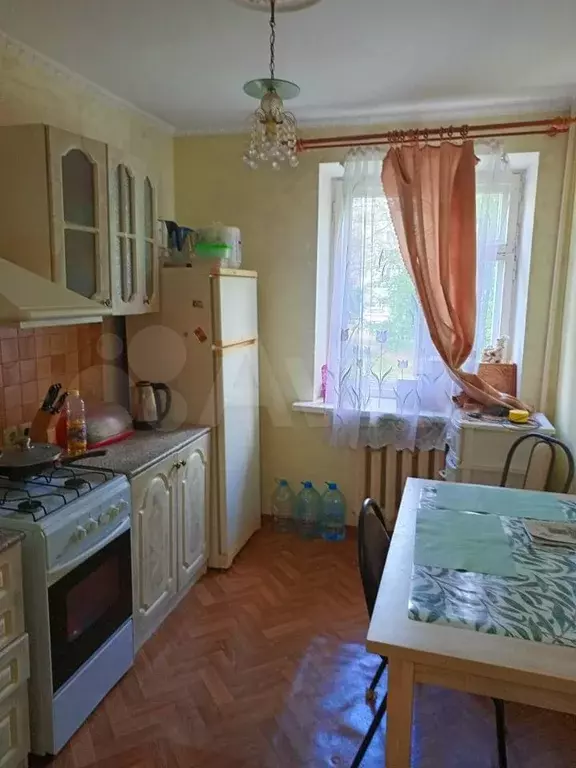 2-к. квартира, 50 м, 1/6 эт. - Фото 0