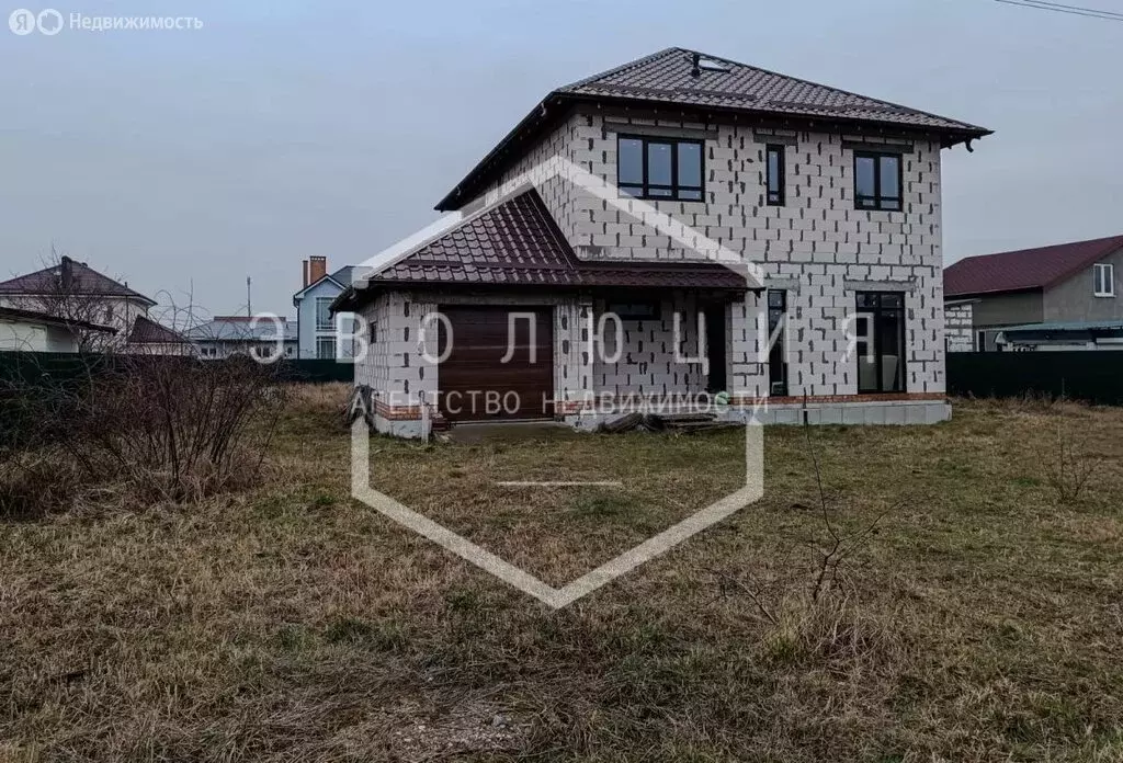 Дом в Калининградская область, Гурьевский муниципальный округ, посёлок ... - Фото 0
