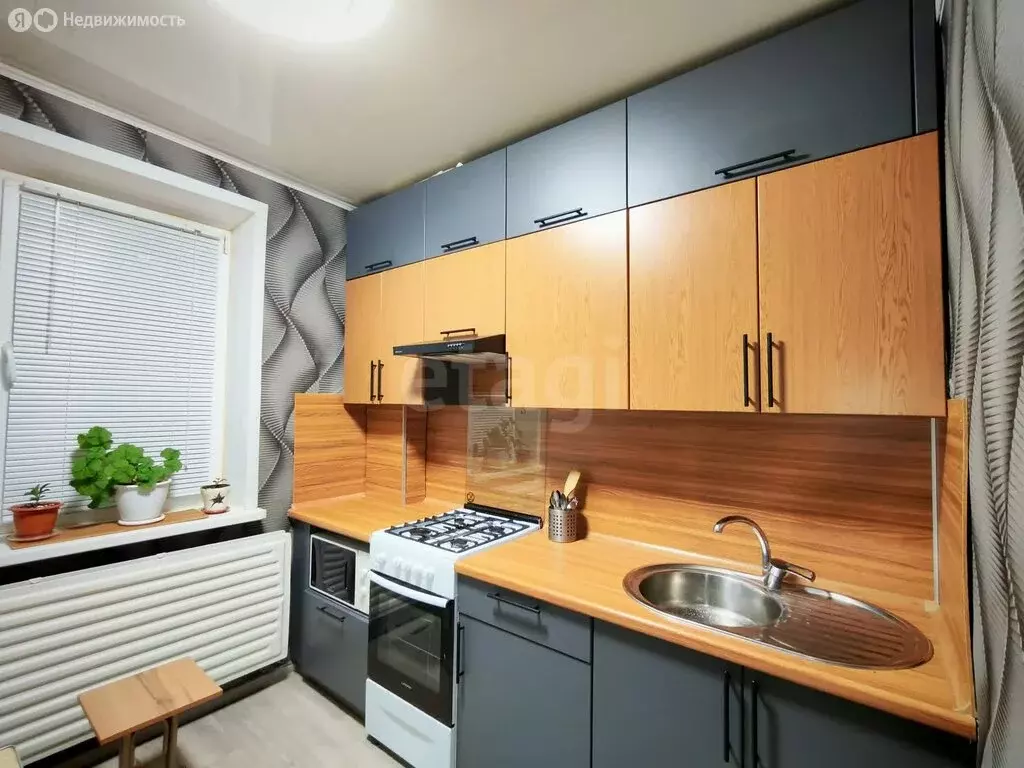 1-комнатная квартира: Стерлитамак, улица Артёма, 21Б (35.8 м) - Фото 1