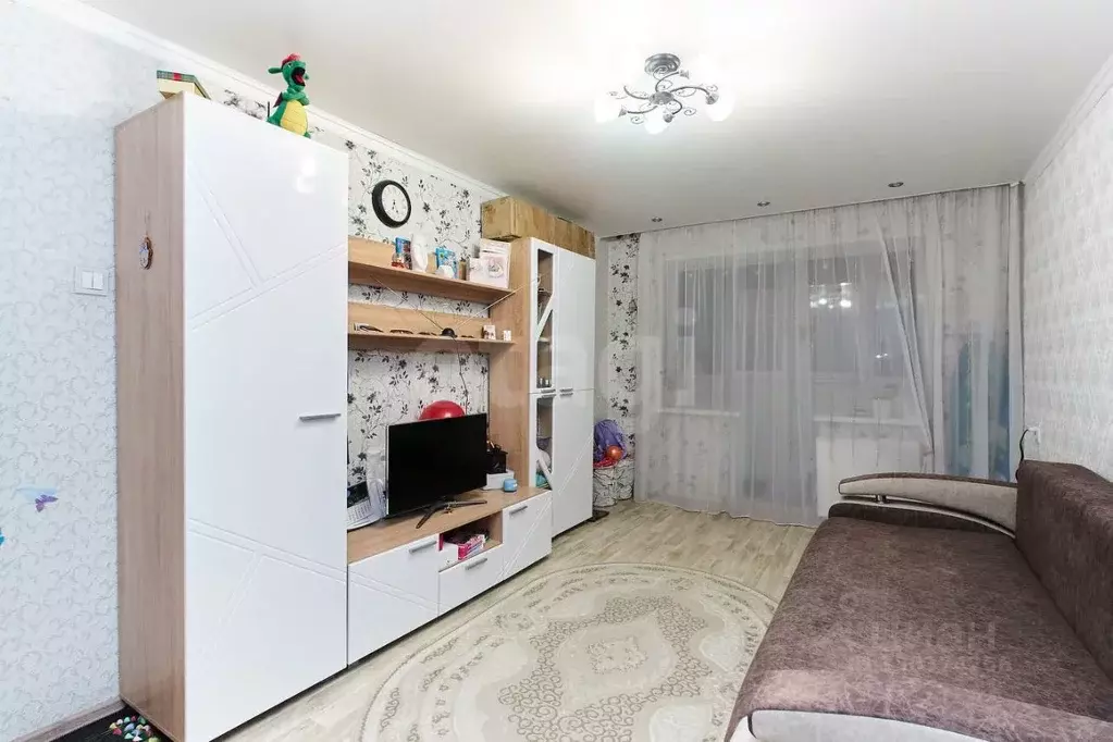 1-к кв. Тюменская область, Тюмень ул. Воровского, 25 (30.9 м) - Фото 1