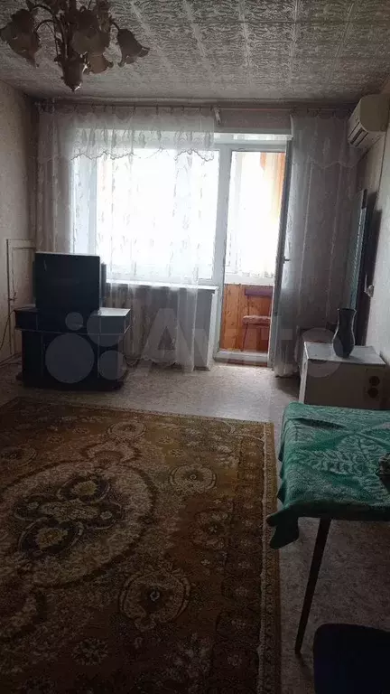 2-к. квартира, 46 м, 8/9 эт. - Фото 0