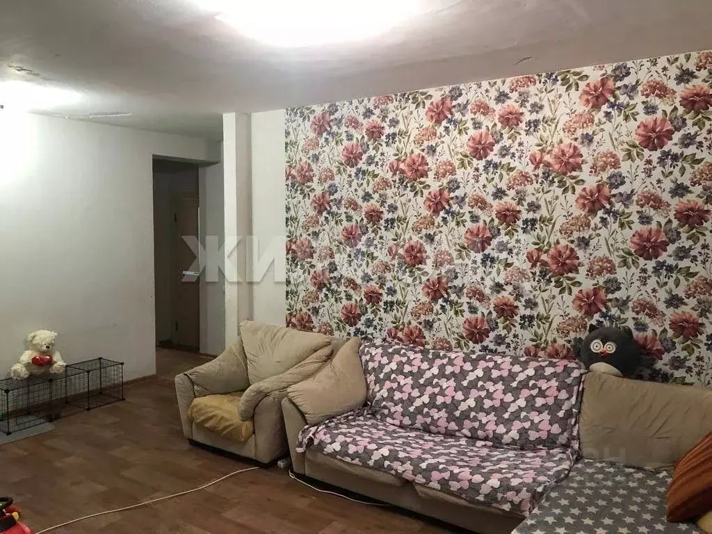 3-к кв. Хакасия, Абакан ул. Некрасова, 39 (60.0 м) - Фото 2