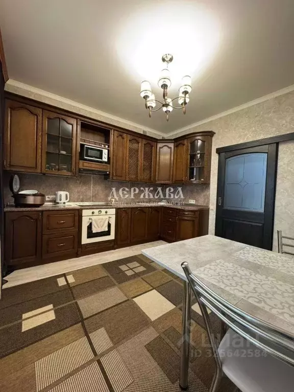 3-к кв. Белгородская область, Старый Оскол Степной мкр, 1 (100.0 м) - Фото 2