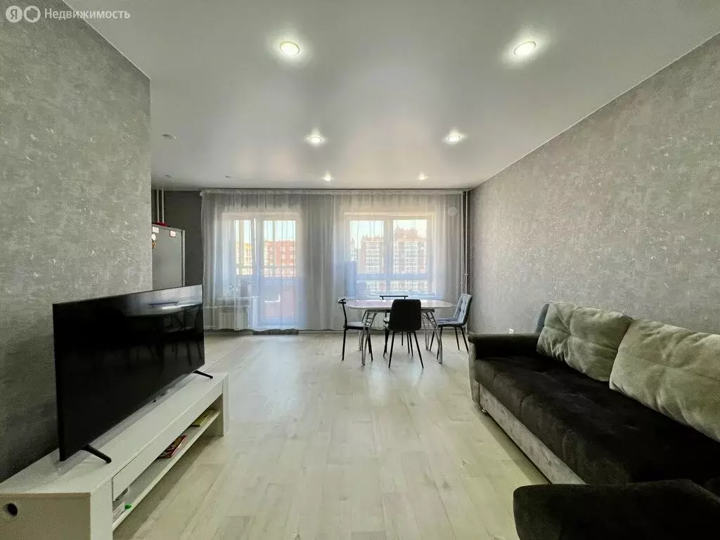 2-комнатная квартира: Иркутск, улица Баумана, 271/1 (60 м) - Фото 0