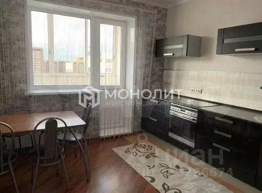 3-к кв. Белгородская область, Старый Оскол Степной мкр, 7 (93.0 м) - Фото 0