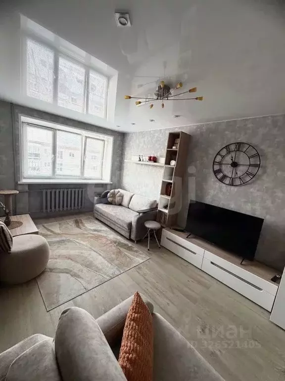 1-к кв. Татарстан, Казань Октябрьская ул., 5 (30.2 м) - Фото 1