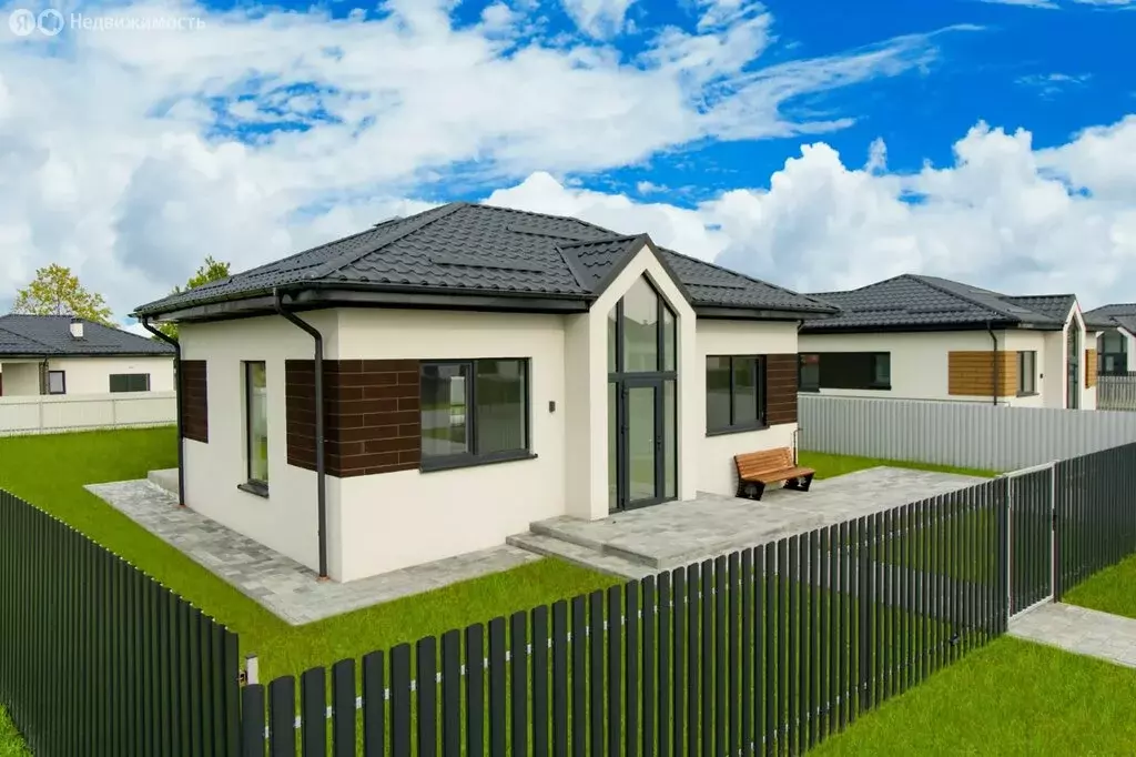 Дом в Калининградская область, Гурьевский муниципальный округ, посёлок ... - Фото 2