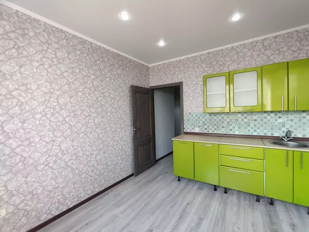 2-к кв. Адыгея, Тахтамукайский район, Яблоновский пгт Шоссейная ул., ... - Фото 2