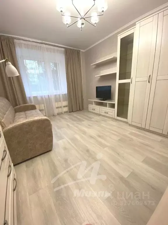 1-к кв. Москва ул. Юных Ленинцев, 47К2 (37.0 м) - Фото 0
