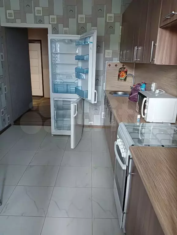 1-к. квартира, 40 м, 5/9 эт. - Фото 0