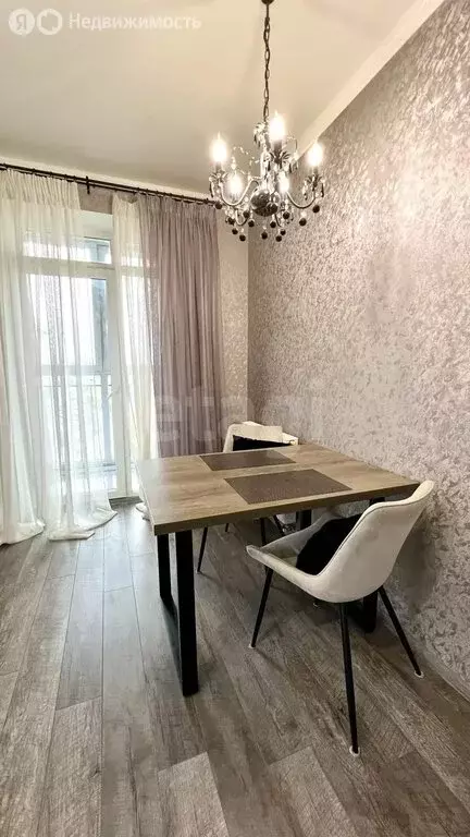 2-комнатная квартира: Калининград, Нарвская улица, 83 (56.5 м) - Фото 2