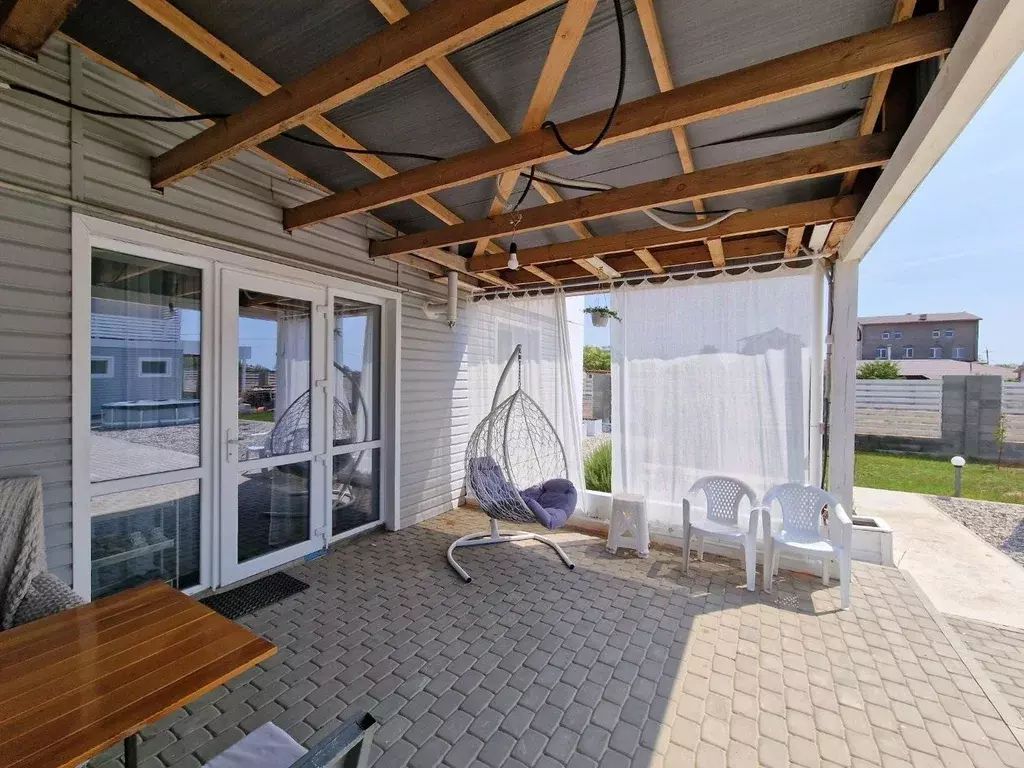 Дом в Крым, Сакский район, с. Молочное ул. Вольная, 15 (60 м) - Фото 1