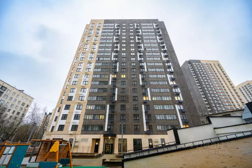 Гараж в Москва ул. Лавочкина, 8А (13 м) - Фото 1