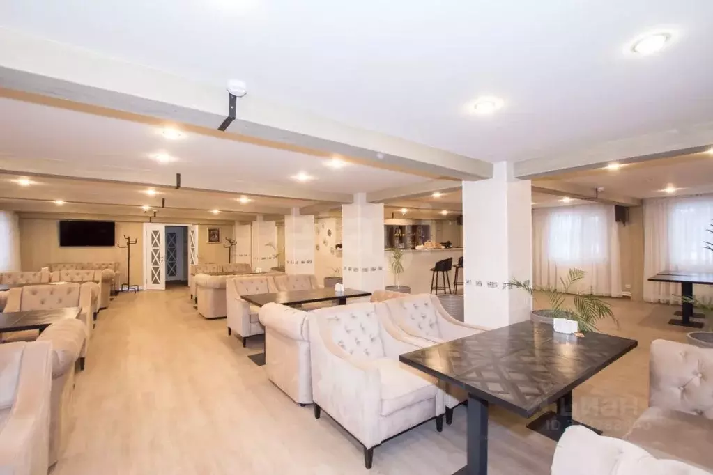 Помещение свободного назначения в Калужская область, Малоярославец ул. ... - Фото 2