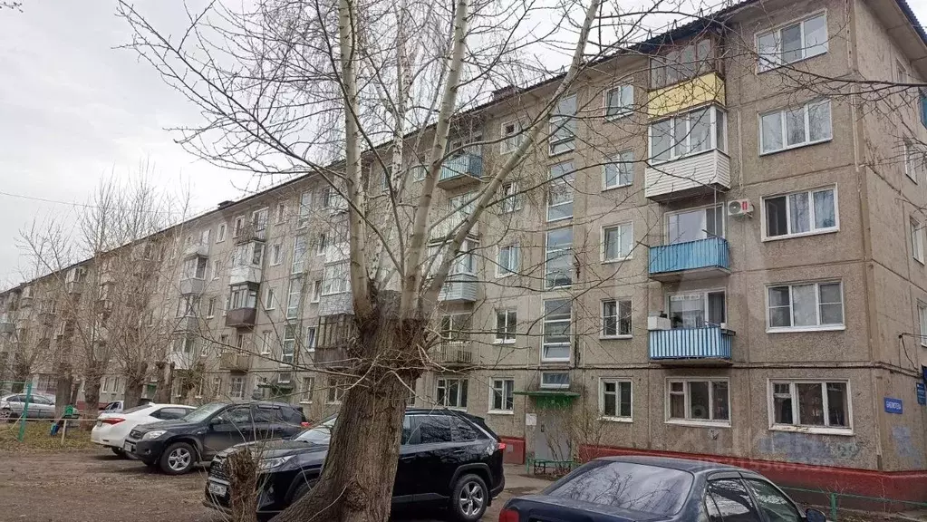2-к кв. Омская область, Омск ул. 21-я Амурская, 22 (44.8 м) - Фото 0