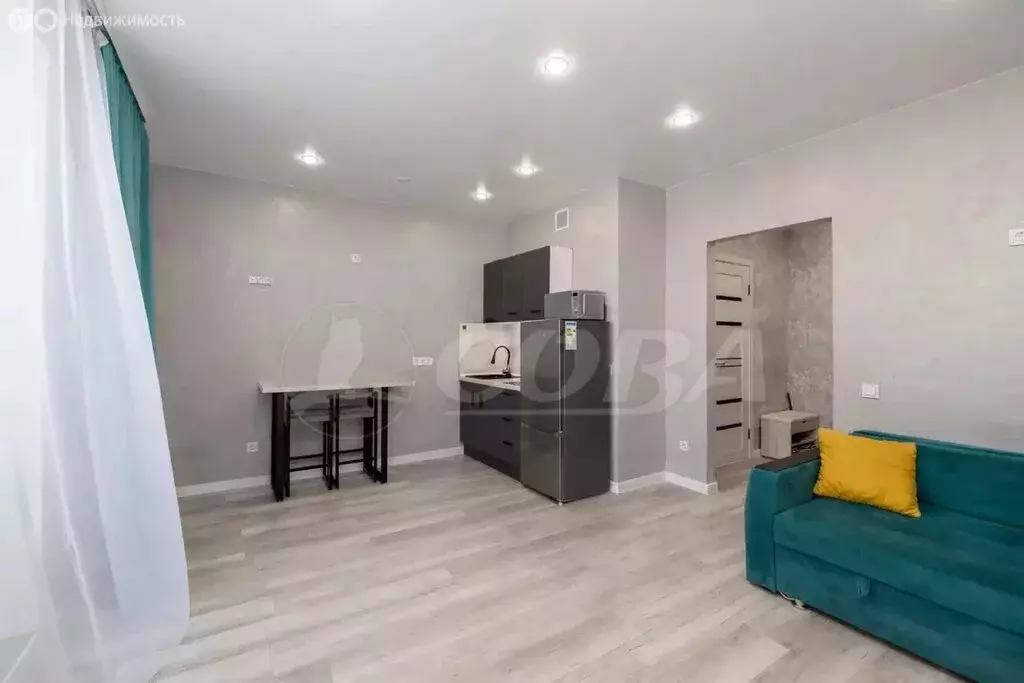 Квартира-студия: Тюмень, Верхнетарманская улица, 5 (28.4 м) - Фото 1