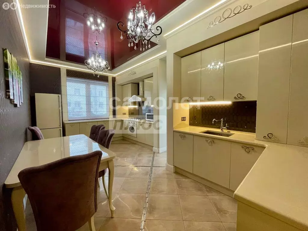 3-комнатная квартира: Смоленск, улица Бакунина, 5А (131 м) - Фото 2