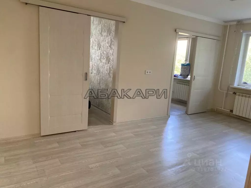 3-к кв. Красноярский край, Красноярск ул. 60 лет Октября, 100 (64.0 м) - Фото 1