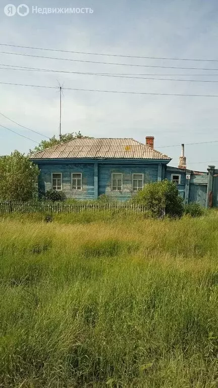 Дом в Тюкалинский район, село Красноусово (42.5 м) - Фото 1