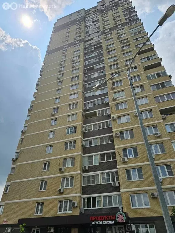 3-комнатная квартира: Краснодар, Садовая улица, 161/1 (104.7 м) - Фото 1