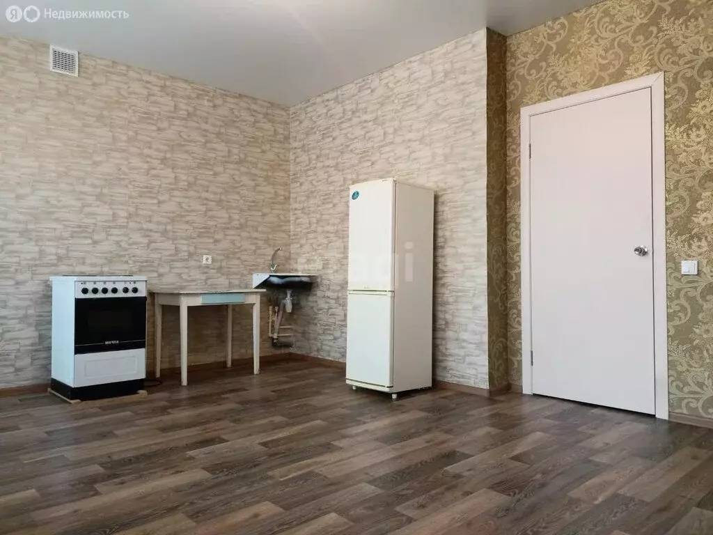Квартира-студия: Стерлитамак, проспект Октября, 95 (26.9 м) - Фото 0