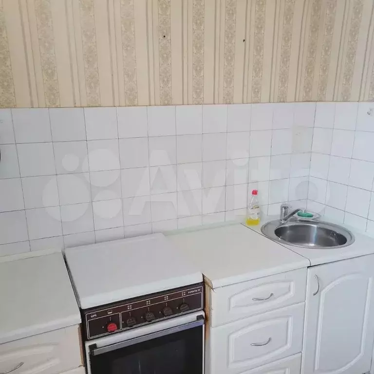 1-к. квартира, 31 м, 1/5 эт. - Фото 1