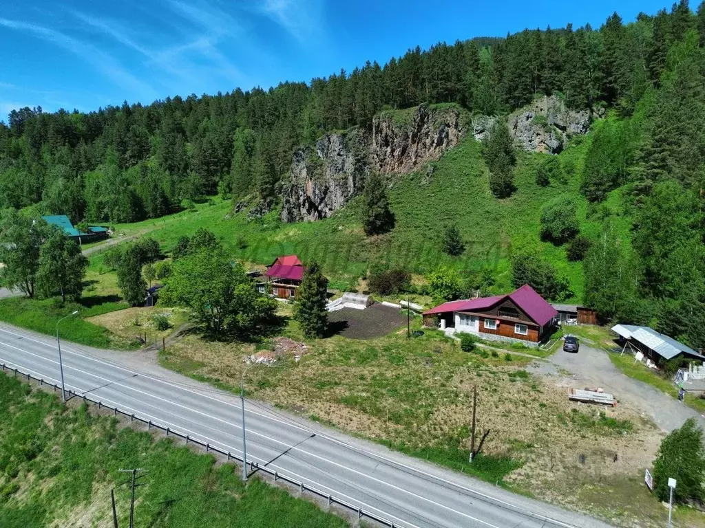Дом в Алтай, Майминский район Р-256 Чуйский тракт, 487-й км (120 м) - Фото 1