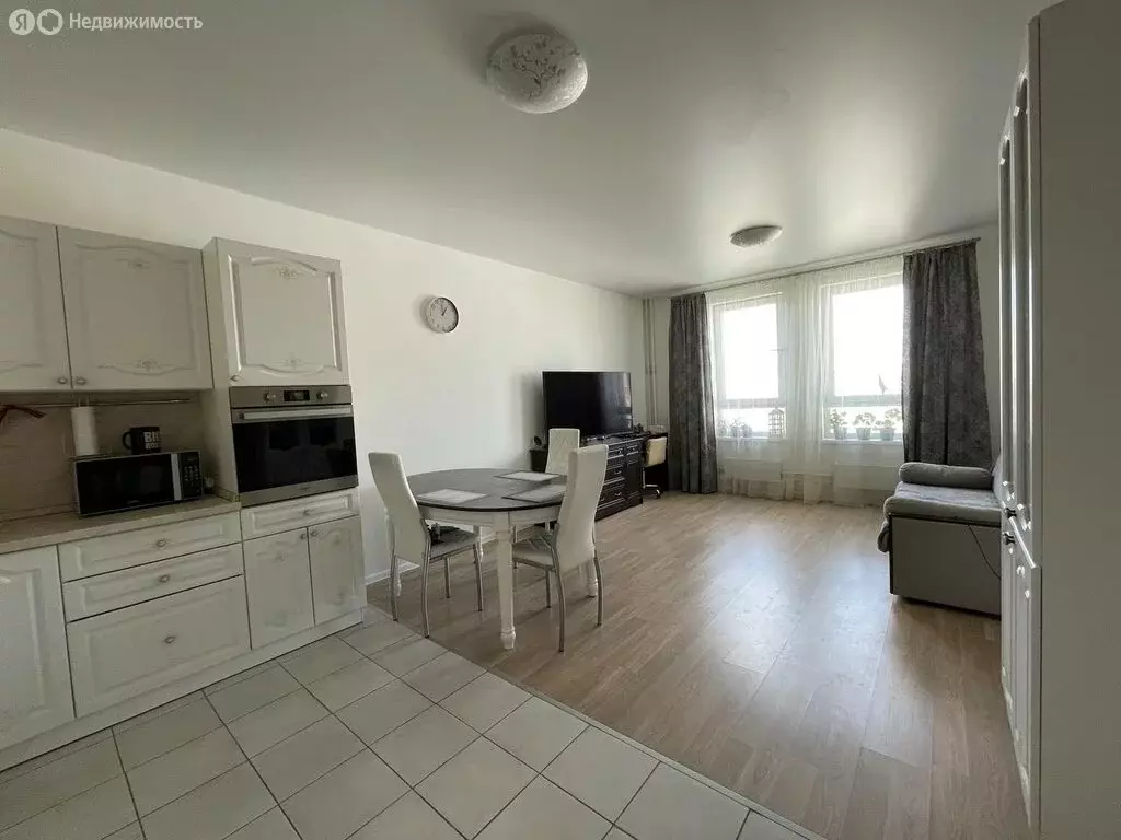 3-комнатная квартира: Мытищи, улица Мира, 43 (91 м) - Фото 0