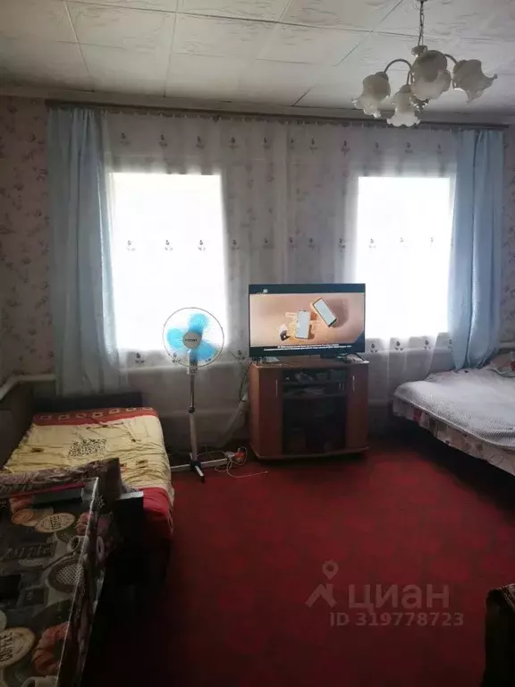 Дом в Саратовская область, Энгельс Ленинградский проезд, 29 (38 м) - Фото 1