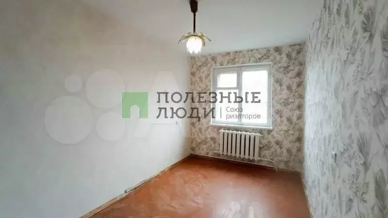 Комната 10,8 м в 6-к., 5/5 эт. - Фото 1