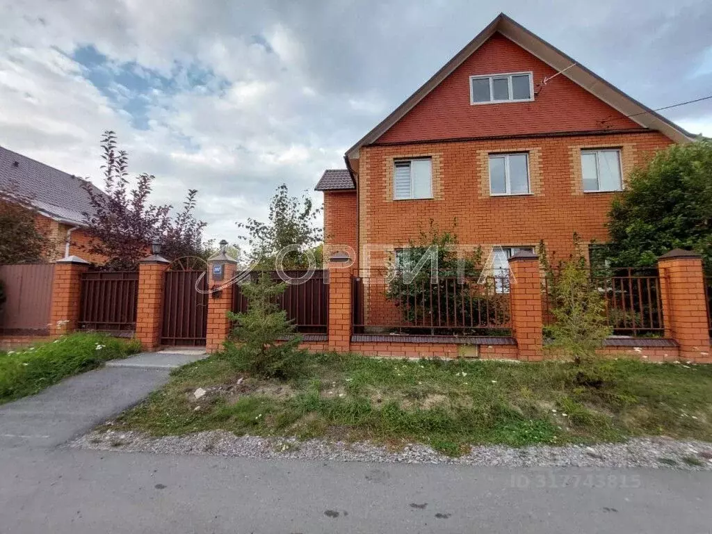 Дом в Тюменская область, Тюменский район, д. Ушакова ул. Строителей, ... - Фото 1