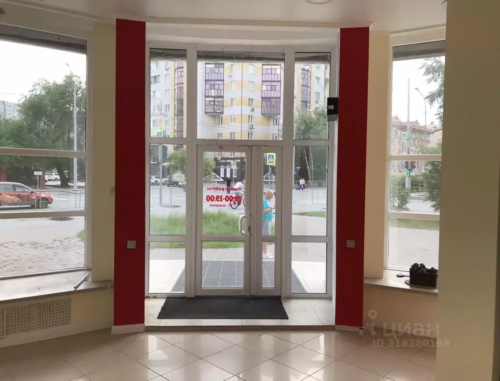 Помещение свободного назначения в Тюменская область, Тюмень ул. ... - Фото 0