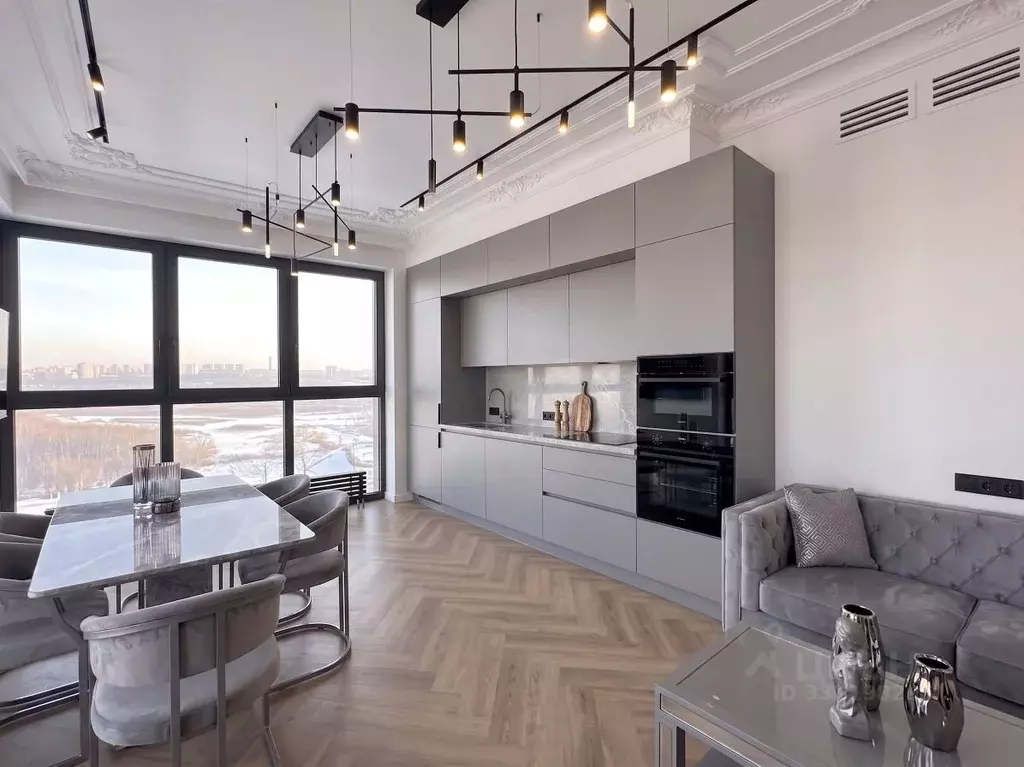 2-к кв. Татарстан, Казань ул. Сибгата Хакима, 62 (67.0 м) - Фото 1