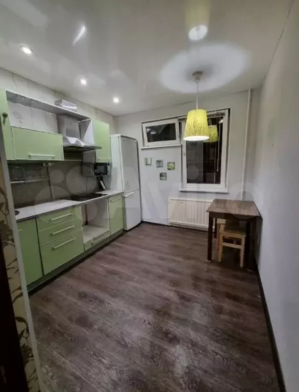 1-к. квартира, 37 м, 1/6 эт. - Фото 1