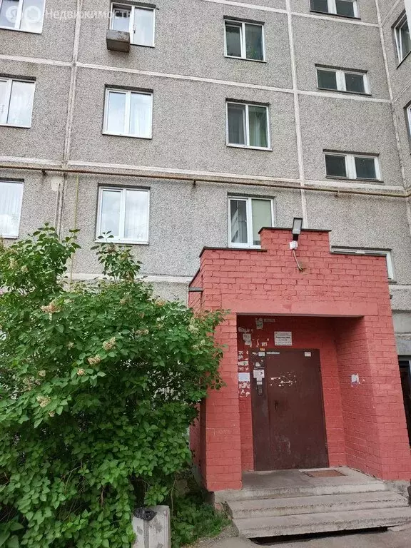 1-комнатная квартира: Каменск-Уральский, Каменская улица, 86 (31.7 м) - Фото 1