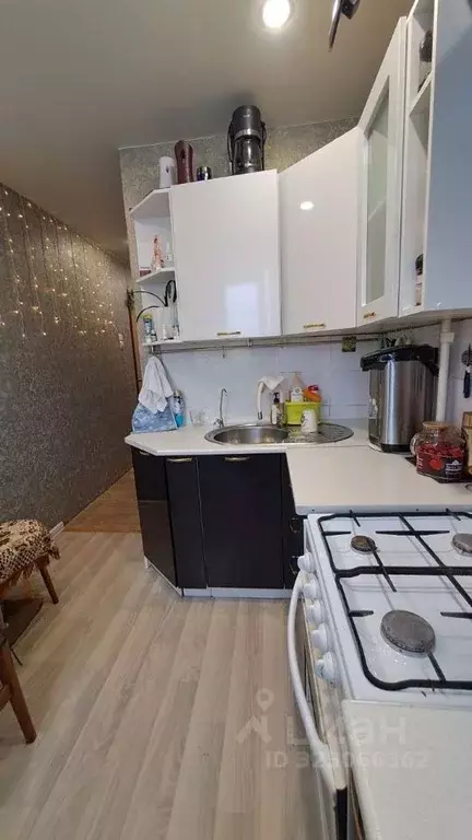 3-к кв. Коми, Сыктывкар Строитель мкр, ул. Новоселов, 3 (61.0 м) - Фото 0