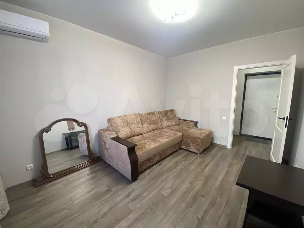 1-к. квартира, 35 м, 1/3 эт. - Фото 1