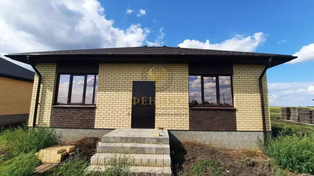 Дом в Белгородская область, Белгородский район, с. Стрелецкое ул. ... - Фото 1