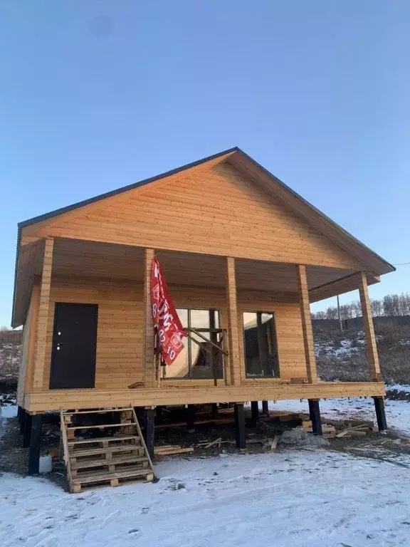 Дом в Красноярский край, Емельяново городское поселение, д. Творогово  ... - Фото 0
