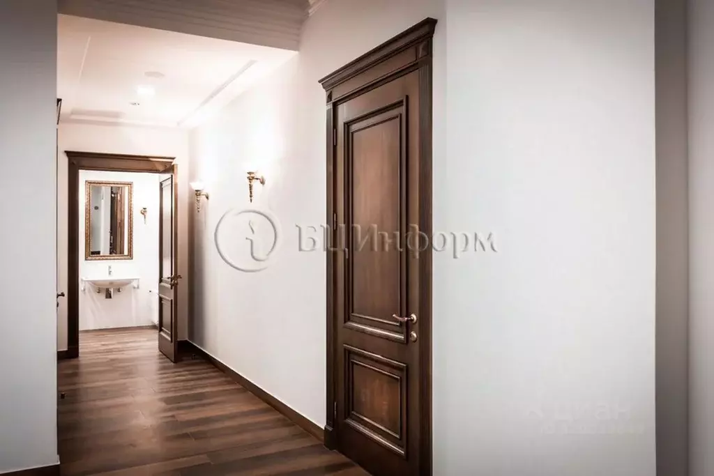 Офис в Санкт-Петербург Невский просп., 102С (297 м) - Фото 1