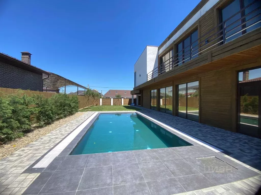 Дом в Адыгея, Тахтамукайский район, Яблоновский пгт ул. Чапаева (200 ... - Фото 2