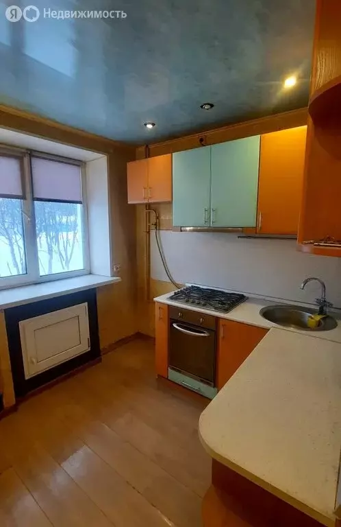 2-комнатная квартира: Мурманск, улица Свердлова, 58 (43.3 м) - Фото 1