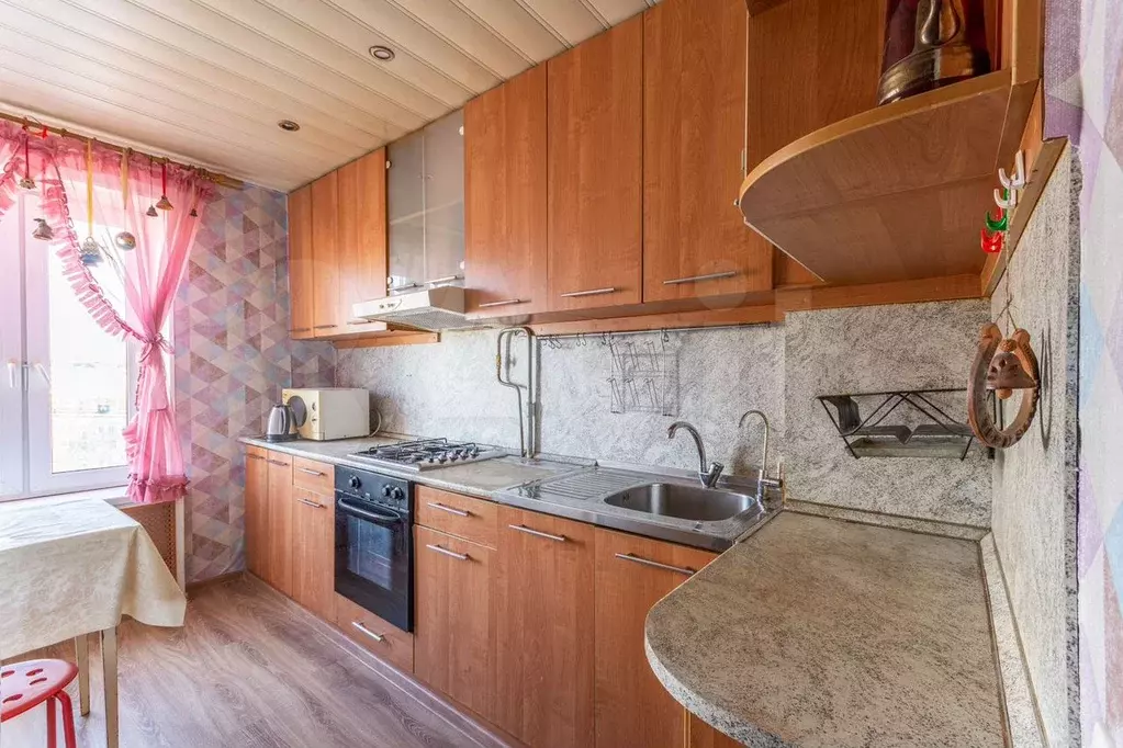 3-к. квартира, 60 м, 9/9 эт. - Фото 0
