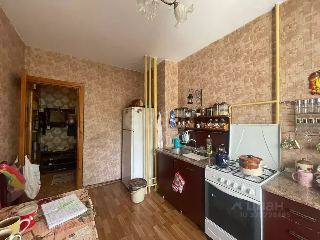 3-к кв. Крым, Симферополь просп. Победы (65.0 м) - Фото 1